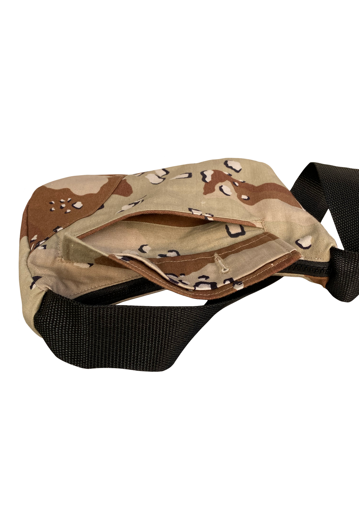 Desert camo baguette bag
